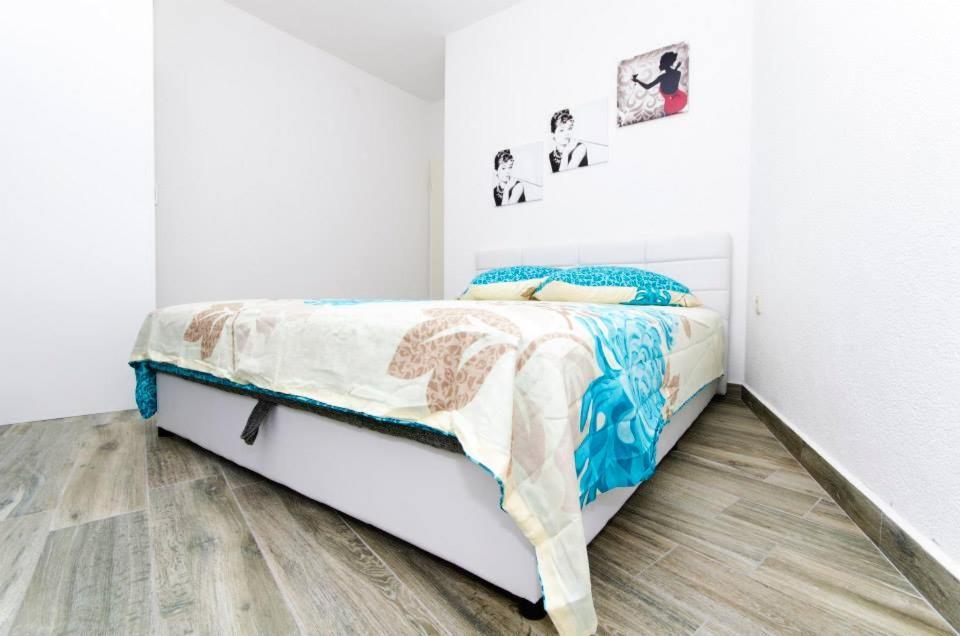 Villa Rozy Drasnice Luaran gambar