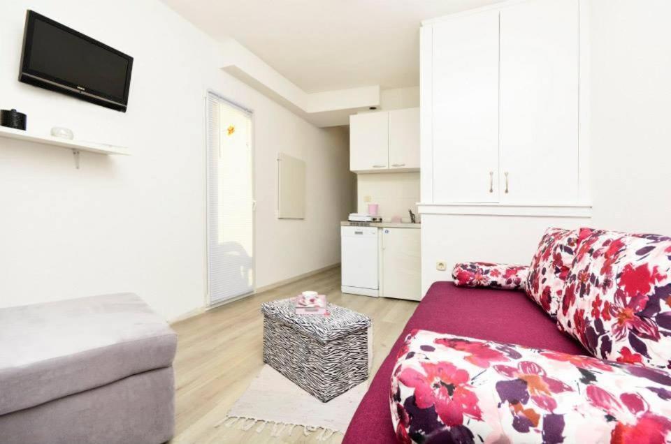 Villa Rozy Drasnice Luaran gambar